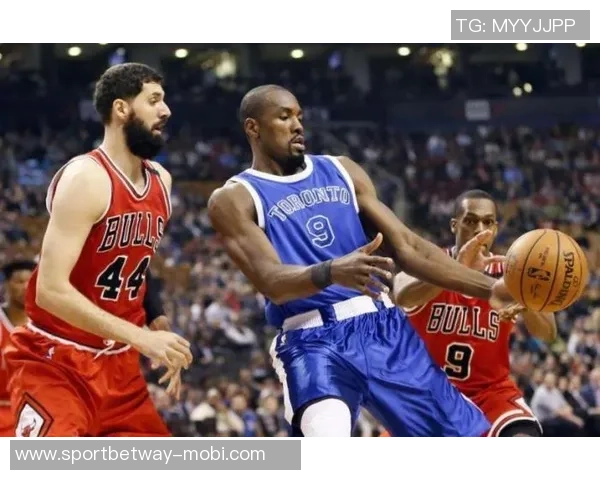 弗拉格谈肩伤情况计划进行检查但预计下场比赛能出战